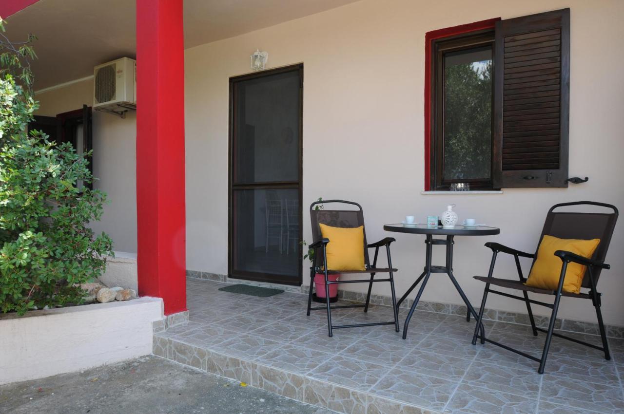 Aris House - Cretan Hospitality Lejlighed Ágios Nikólaos Eksteriør billede